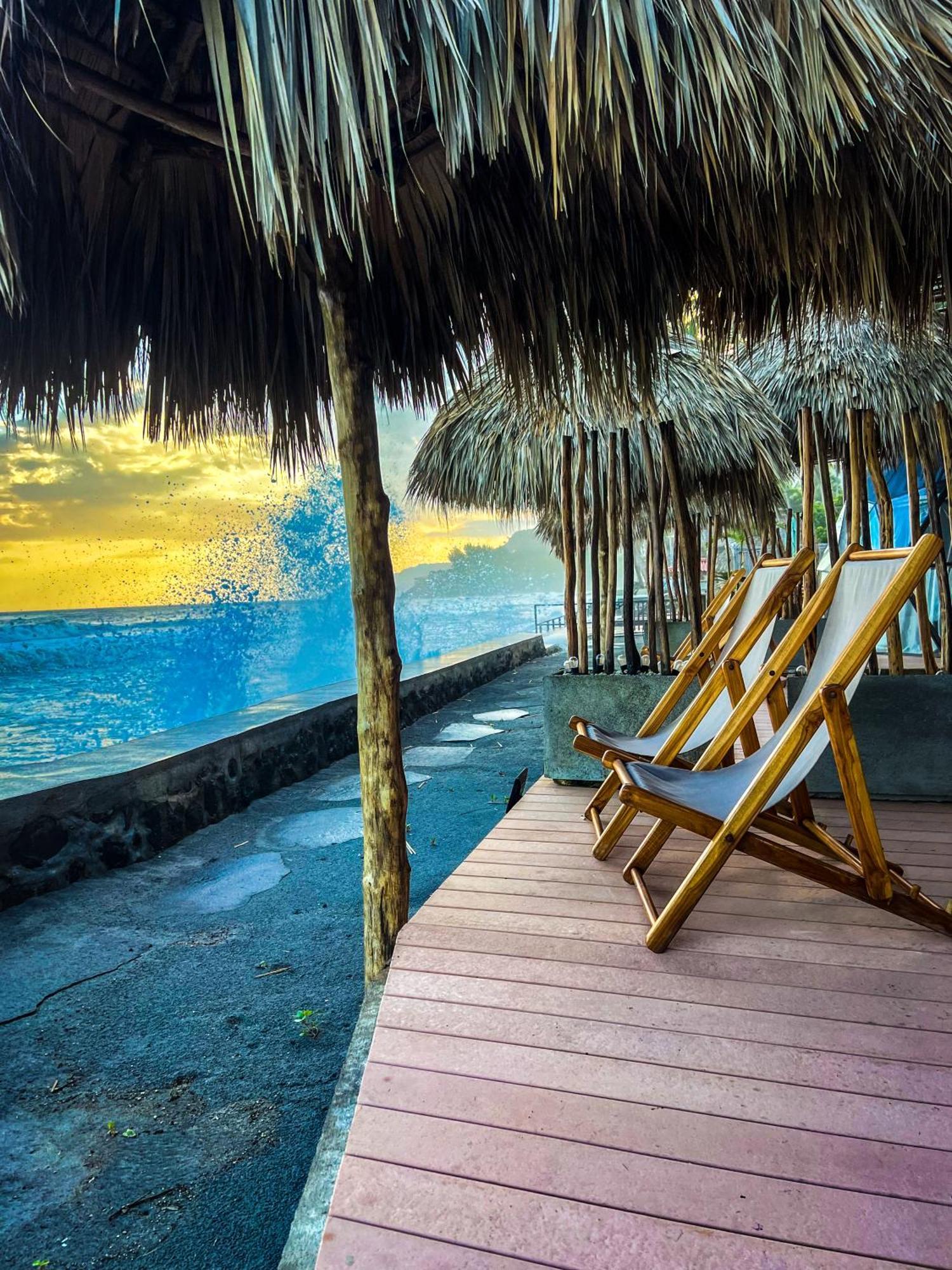 Almare Zonte - Beachfront Glamping Hotel Ел Зонте Екстериор снимка