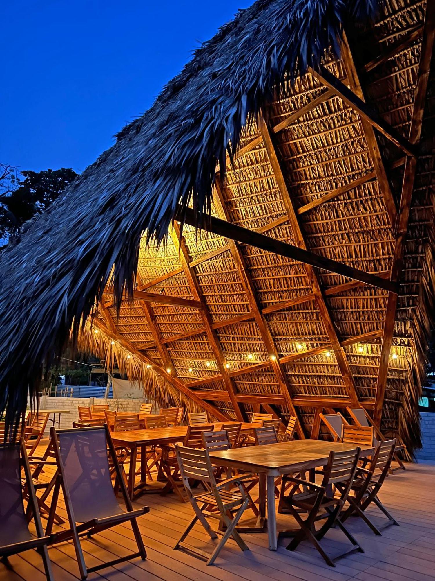 Almare Zonte - Beachfront Glamping Hotel Ел Зонте Екстериор снимка