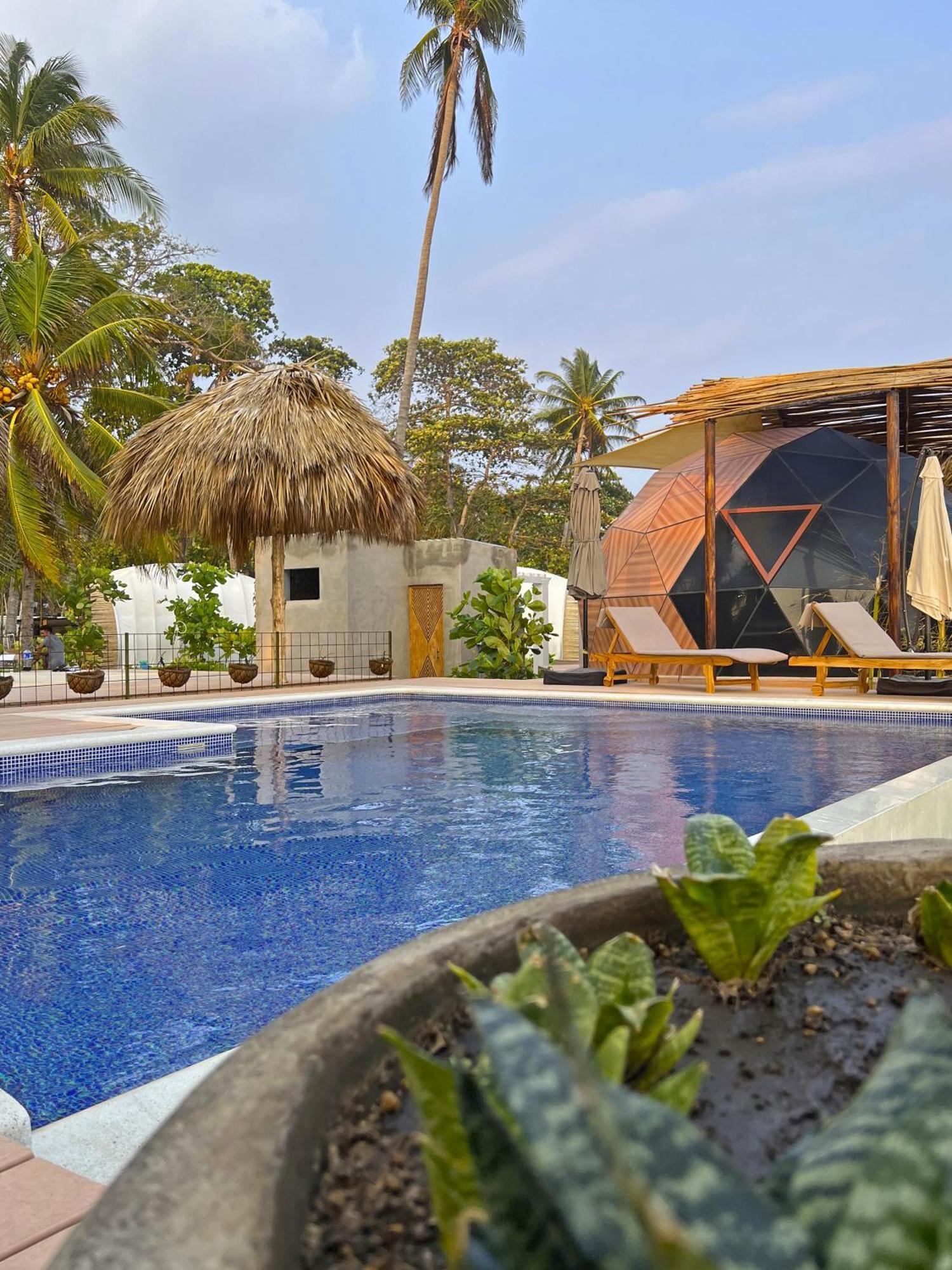 Almare Zonte - Beachfront Glamping Hotel Ел Зонте Екстериор снимка