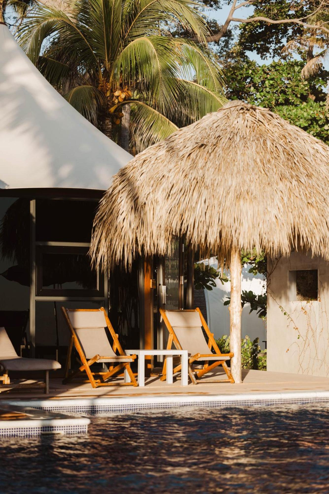 Almare Zonte - Beachfront Glamping Hotel Ел Зонте Екстериор снимка